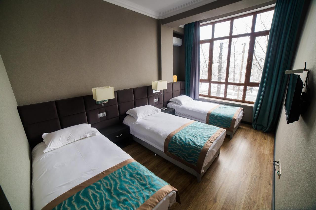 Golden Hotel Bishkek Exterior photo